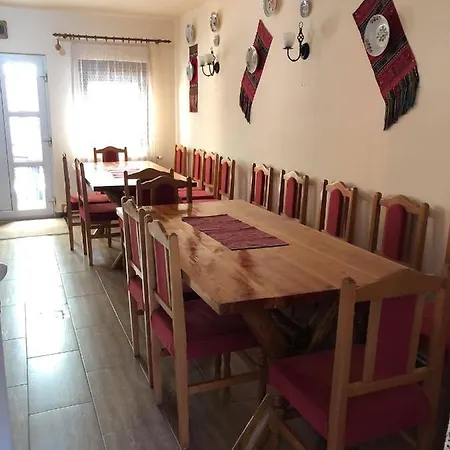 Casa Ardeleneasca בית הארחה